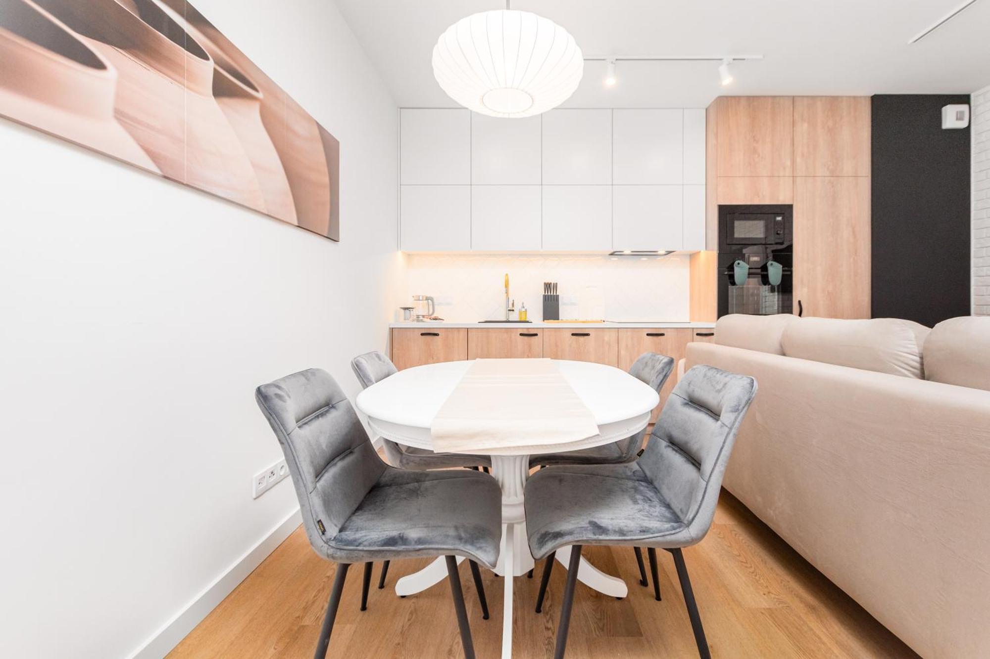 Przy Torach 3 By Homeprime Warsaw Luaran gambar